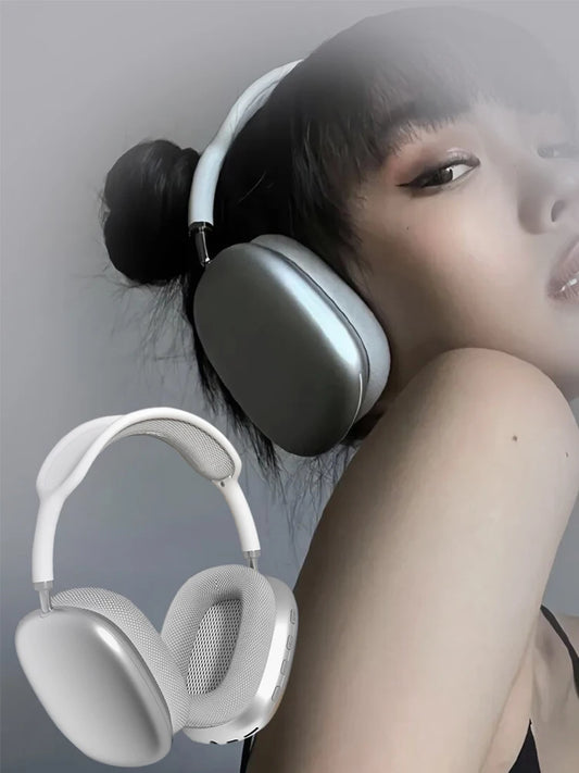 Over-ear Bluetooth headphones, with rich sound quality, no noticeable delay, comfortable and pleasant to the ear